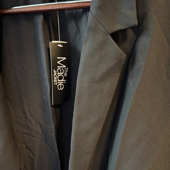 7th Avenue Black Madie Blazer NWT L - Picture 3 of 15